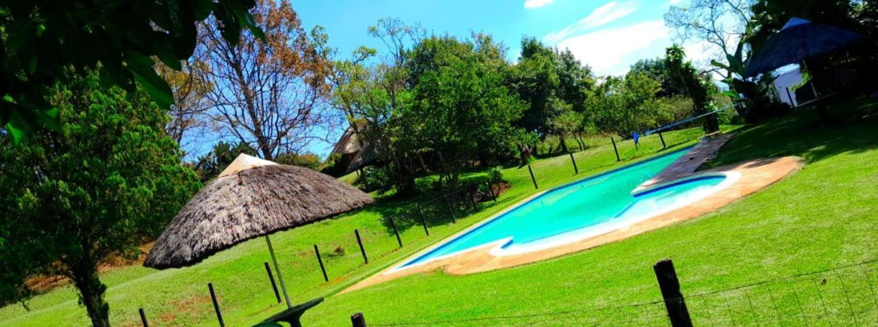 Phezulu Safari Park Villa Botha's Hill Exterior photo