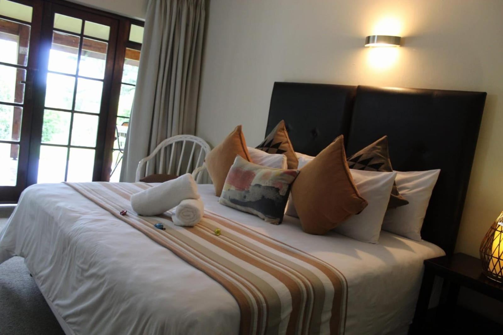 Phezulu Safari Park Villa Botha's Hill Exterior photo