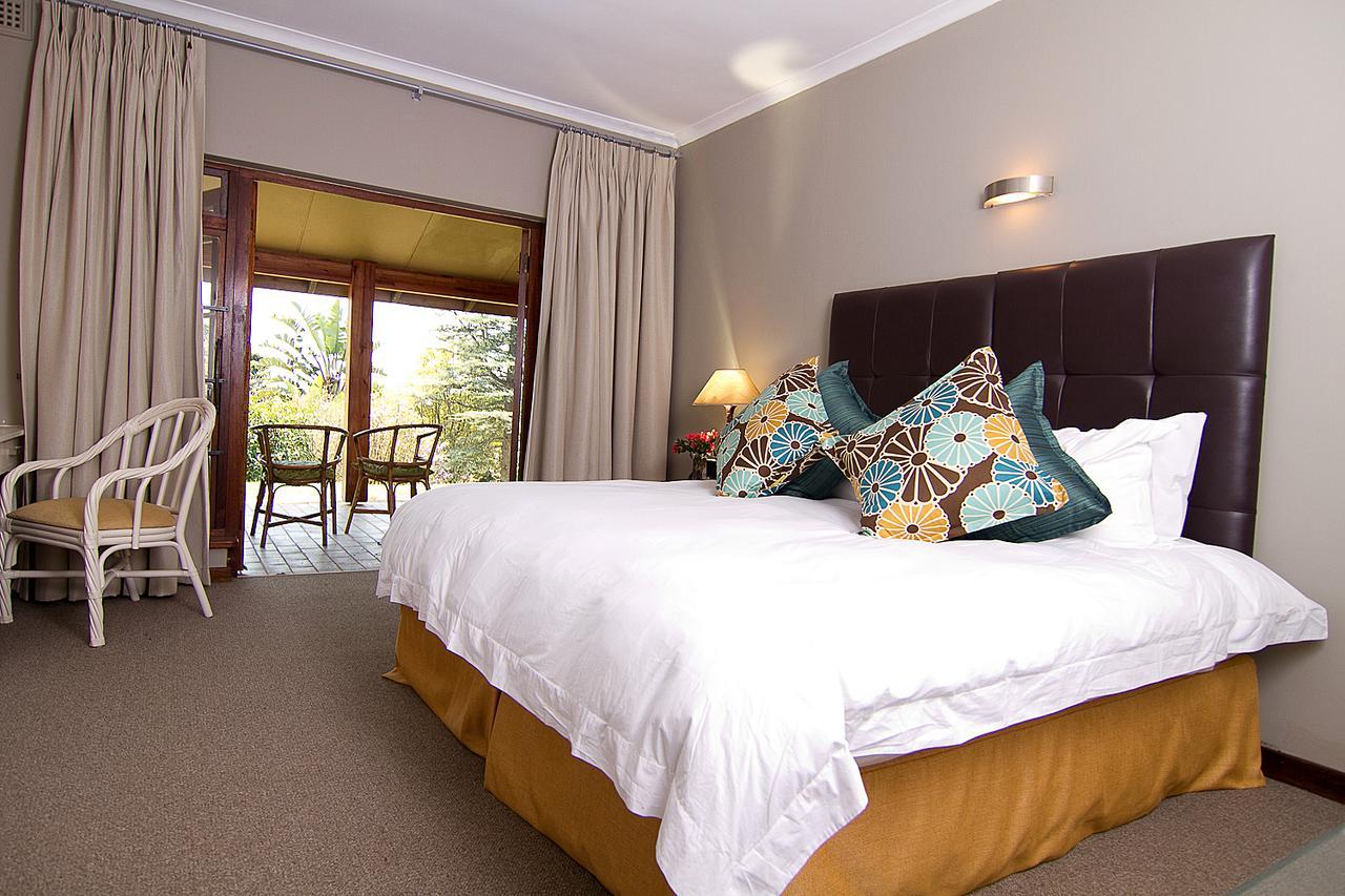 Phezulu Safari Park Villa Botha's Hill Exterior photo