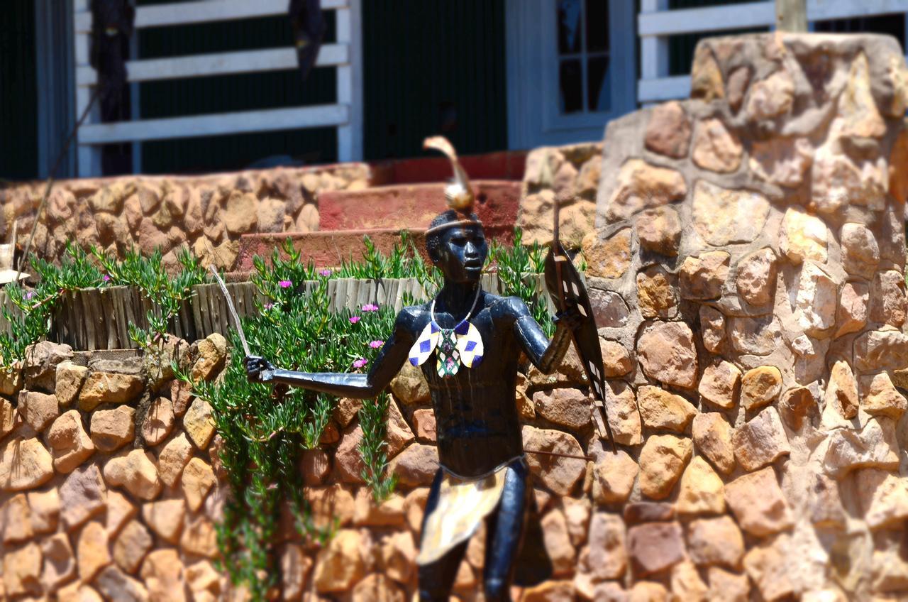 Phezulu Safari Park Villa Botha's Hill Exterior photo
