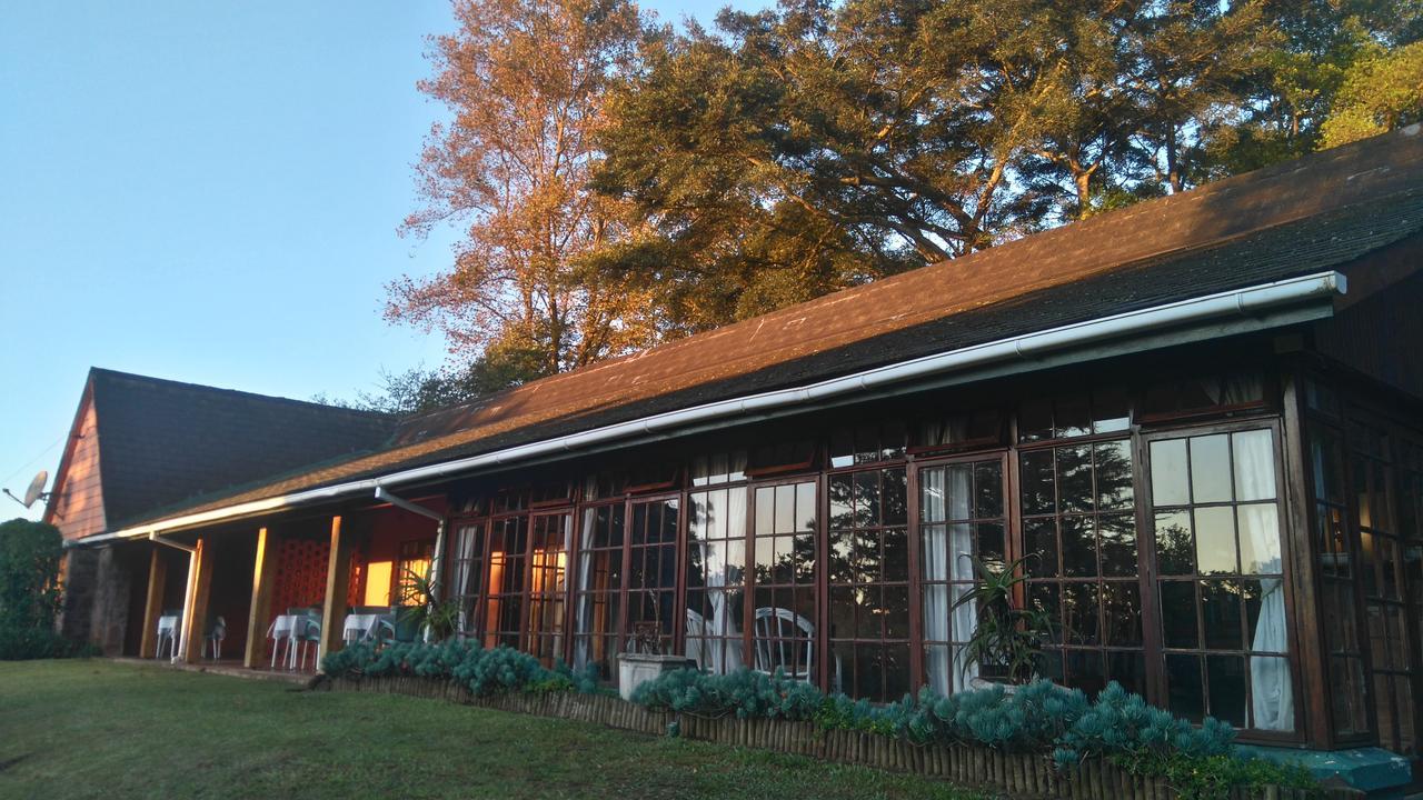 Phezulu Safari Park Villa Botha's Hill Exterior photo